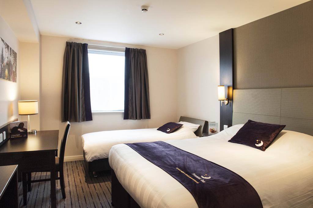 Premier Inn Stirling City Centre 部屋 写真