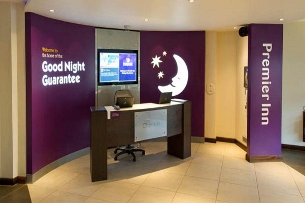 Premier Inn Stirling City Centre エクステリア 写真